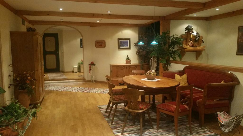 Gasthof - Restaurant Loecker Radstadt Kültér fotó
