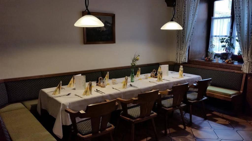 Gasthof - Restaurant Loecker Radstadt Kültér fotó